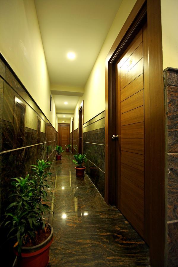 Atlaantic Inn Bangalore Exteriör bild