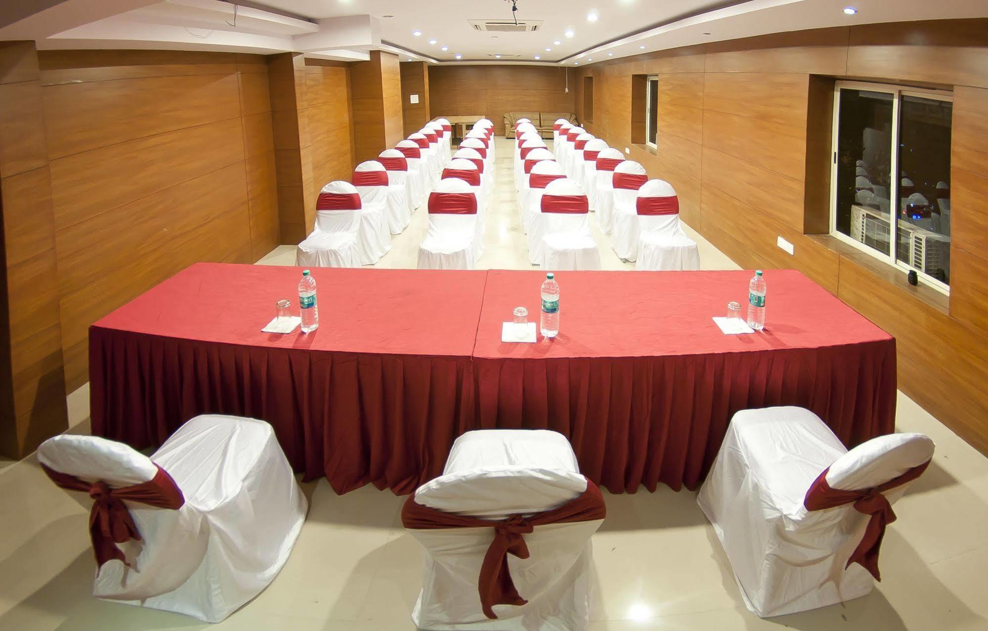 Atlaantic Inn Bangalore Exteriör bild